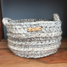 Load image into Gallery viewer, Large Basket