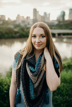 Load image into Gallery viewer, Light Blue Tea House Wrap